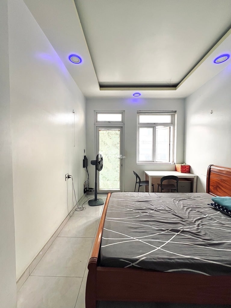 BÁN NHÀ LÊ VĂN SỸ PHƯỜNG 1 TÂN BÌNH 43M2 5 TẦNG THU NHẬP 40TR/THÁNG CHỈ 12 TỶ