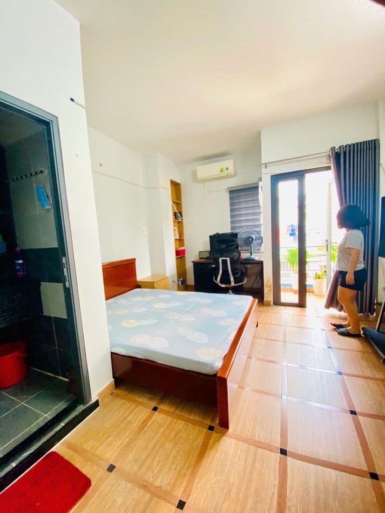 HẺM XE TẢI - XE HƠI ĐẬU TRONG NHÀ - KHU PHÂN LÔ AEON TÂN PHÚ - 70M2 - 4 TẦNG BTCT - 5PN 