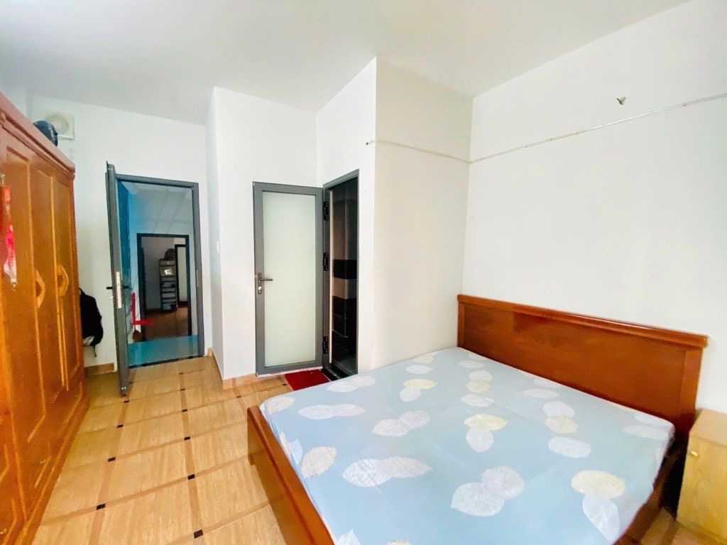 HẺM XE TẢI - XE HƠI ĐẬU TRONG NHÀ - KHU PHÂN LÔ AEON TÂN PHÚ - 70M2 - 4 TẦNG BTCT - 5PN 