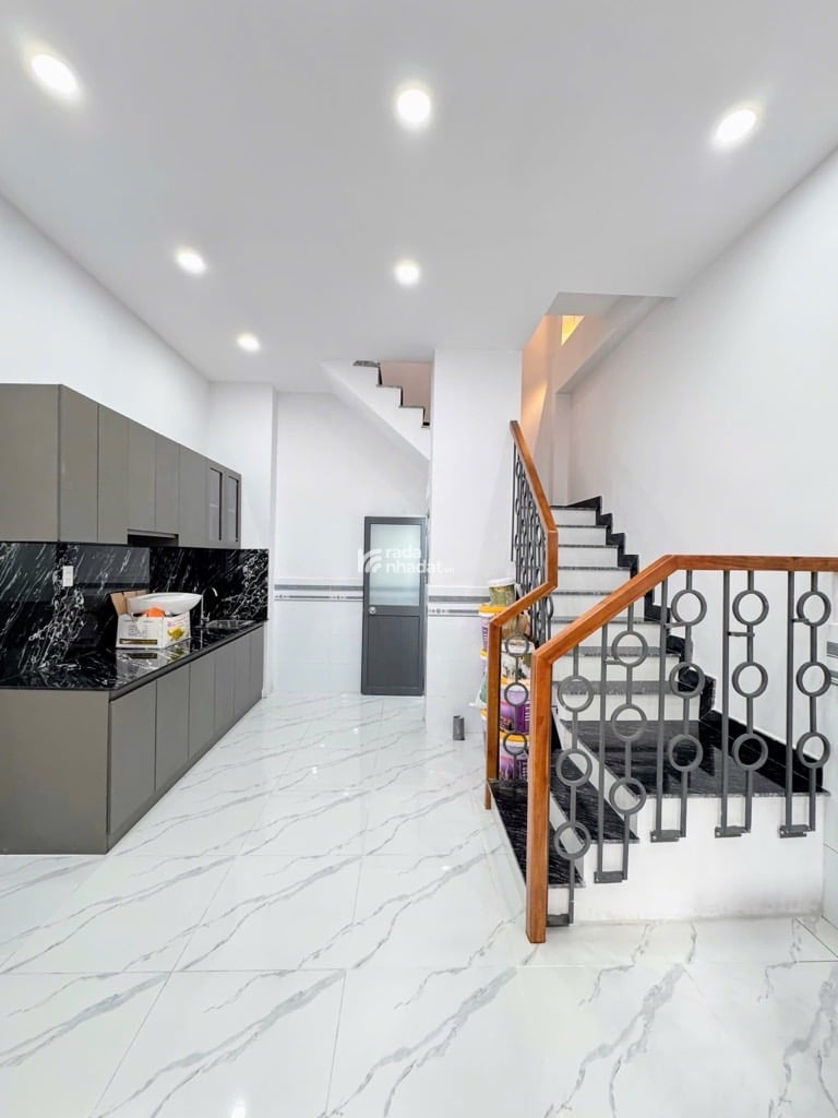 HẺM XE OTO-  GIÁ HƠN 3đ - GIÁP TÂN PHÚ - BÌNH LONG - NGÃ TƯ 4 XÃ - 3 TẦNG- GẦN MẶT TIỀN