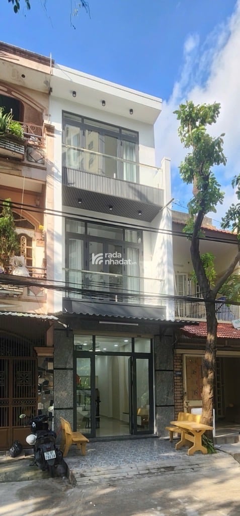 BÁN NHÀ HẺM XE TẢI, PHAN HUY ÍCH, 40M2 4x10, 3 TẦNG BTCT, CHỈ 5.7 TỶ 
