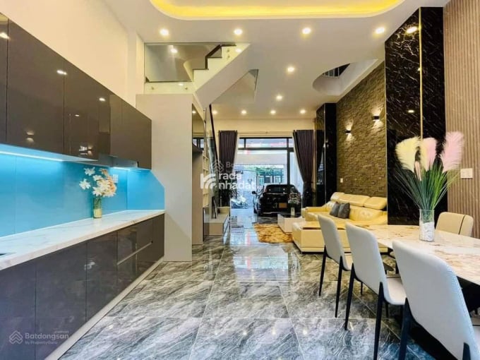 Gấp! Bán nhà mới khu vip, hẻm xe hơi 5m, Xô Viết Nghệ Tĩnh 60m2 3PN 4WC giá thương lượng