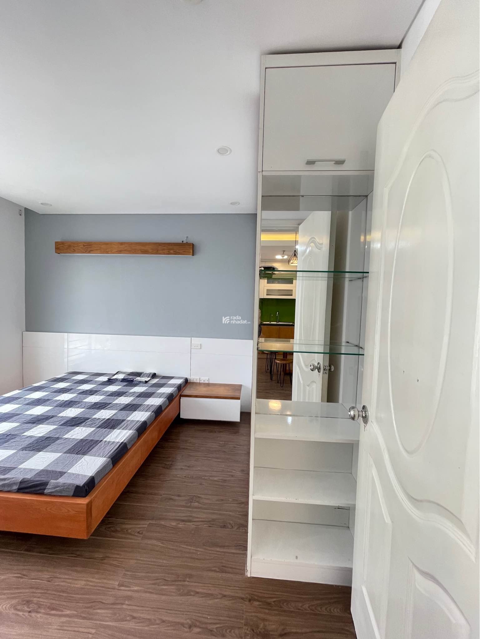 Cho thuê căn hộ 3PN đủ đồ vào ở được luôn