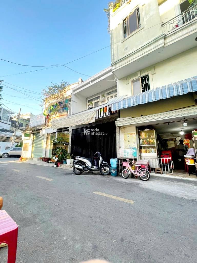 MẶT TIỀN KINH DOANH,  ĐƯỜNG 8M, THÔNG TỨ PHÍA - ĐỐI DIỆN BX MIỀN TÂY.. GIẢM NGAY 250Triệu ,  CHỈ CÒ