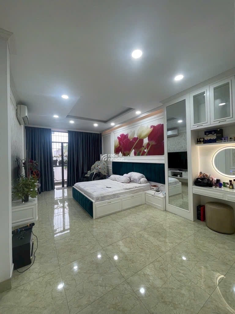 Nhà phố 5 tầng HXH ngay Him Lam,Lotte Mart; 80m2 6PN không quy hoạch; hoàn công đủ