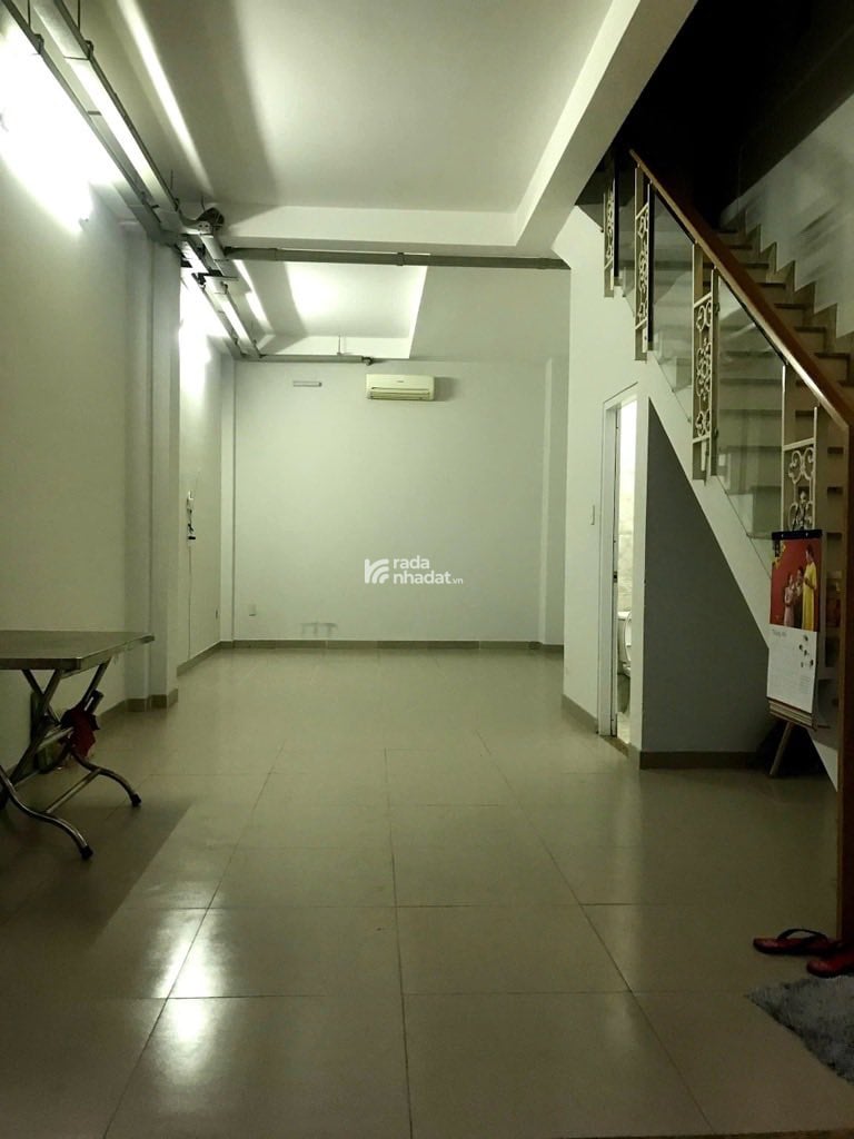 TÂN PHÚ- NHÀ MỚI 4 TẦNG GẦN CHỢ TÂN HƯƠNG-HẺM NHỰA 6M