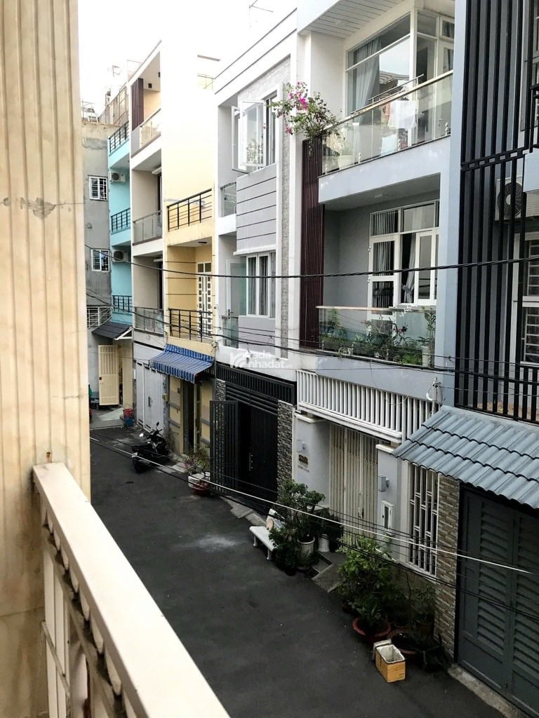 TÂN PHÚ- NHÀ MỚI 4 TẦNG GẦN CHỢ TÂN HƯƠNG-HẺM NHỰA 6M