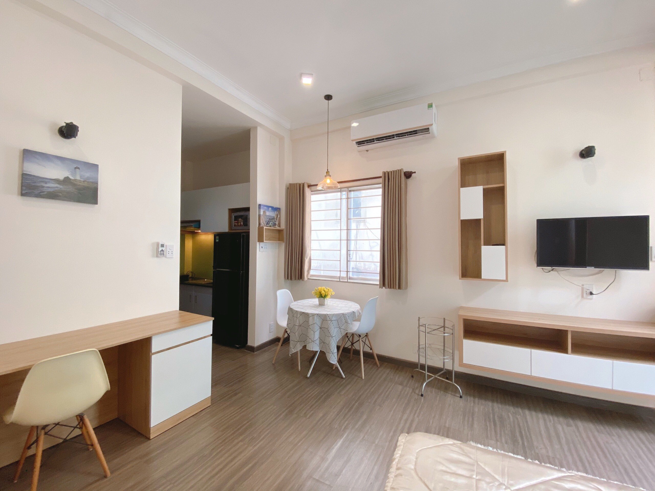 Cho thuê phòng tại Trương Quyền Q3, thang máy, đầy đủ nội thất, gần hồ con Rùa