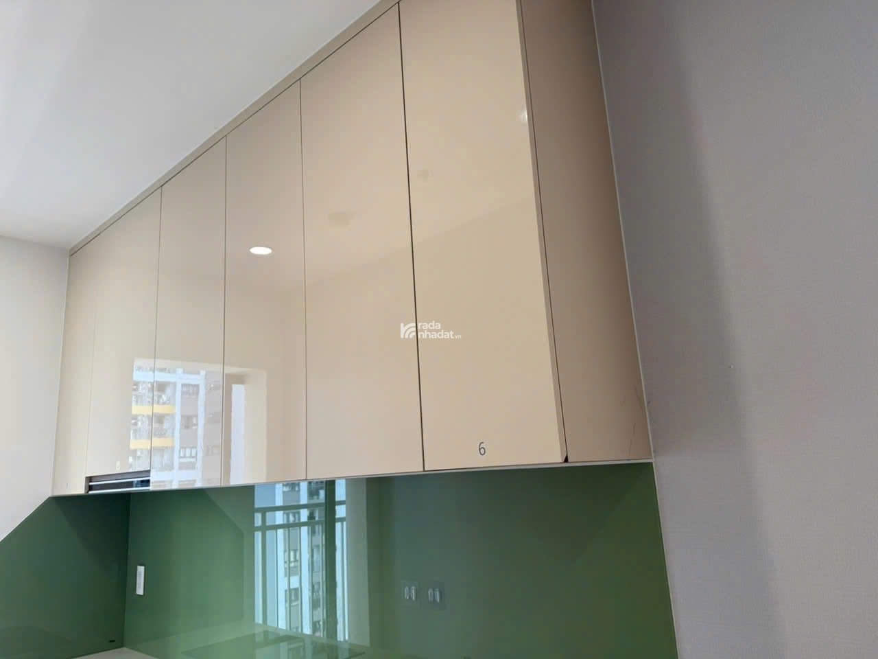 69m2 - Giá 3.85 tỷ có vay - Căn góc 2PN2WC full nội thất, Q7 Riverside