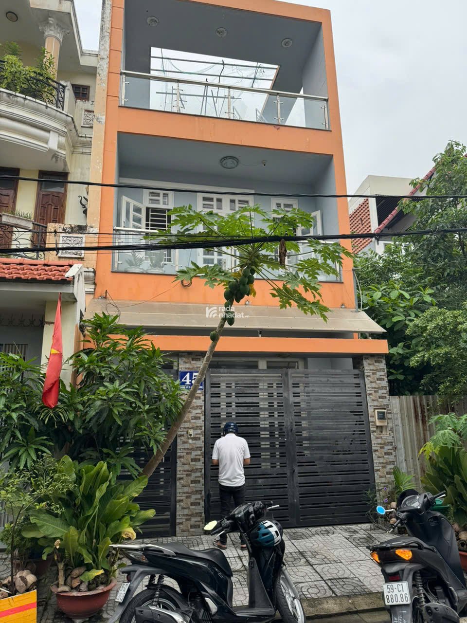 NHÀ MẶT TIỀN BÊN SÔNG,SÁT GIGAMAL5Mx18M, 4PN NỘI THẤT CAO CẤP GIÁ 18TR