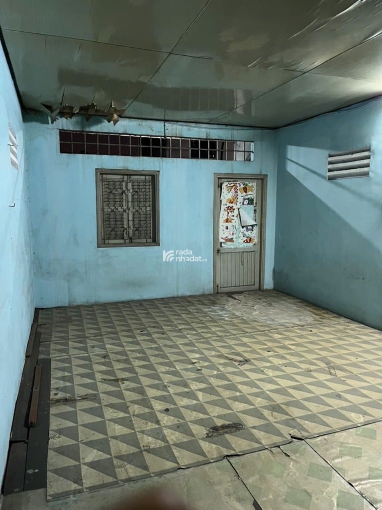 QUẬN 11] LẠC LONG QUÂN - XE HƠI ĐẬU SÁT NHÀ - NHÀ CŨ TIỆN XÂY MỚI - 42M2 VUÔNG VỨC