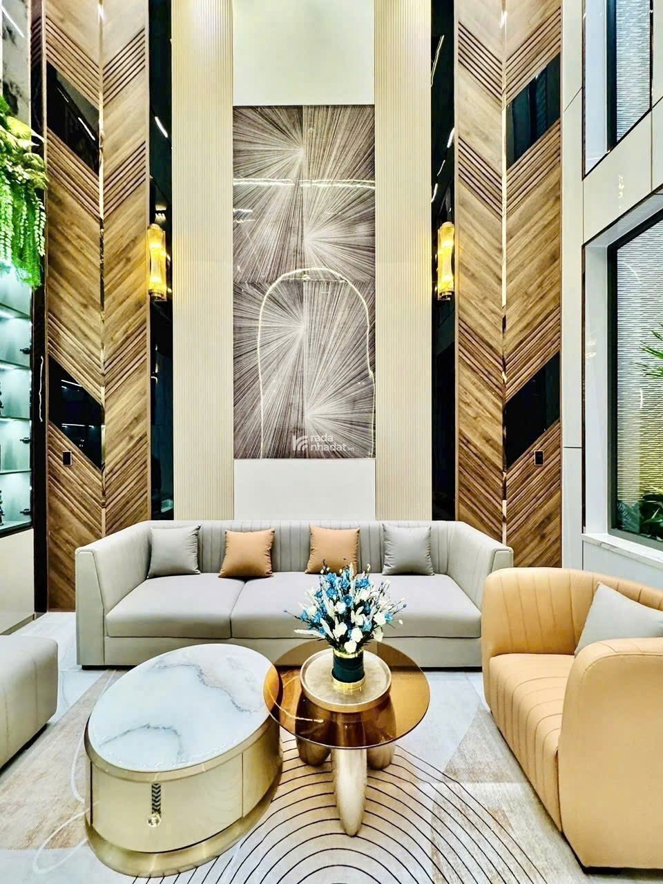 5 BƯỚC RA CÔNG VIÊN LÀNG HOA - NHÀ 6 TẦNG NHƯ HOTEL 5 SAO - 14.9 TỶ