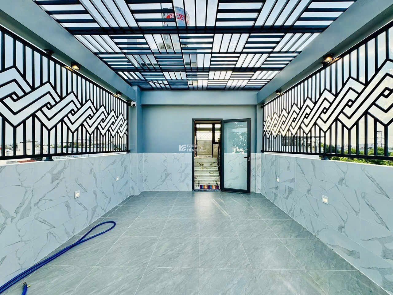 5 BƯỚC RA CÔNG VIÊN LÀNG HOA - NHÀ 6 TẦNG NHƯ HOTEL 5 SAO - 14.9 TỶ