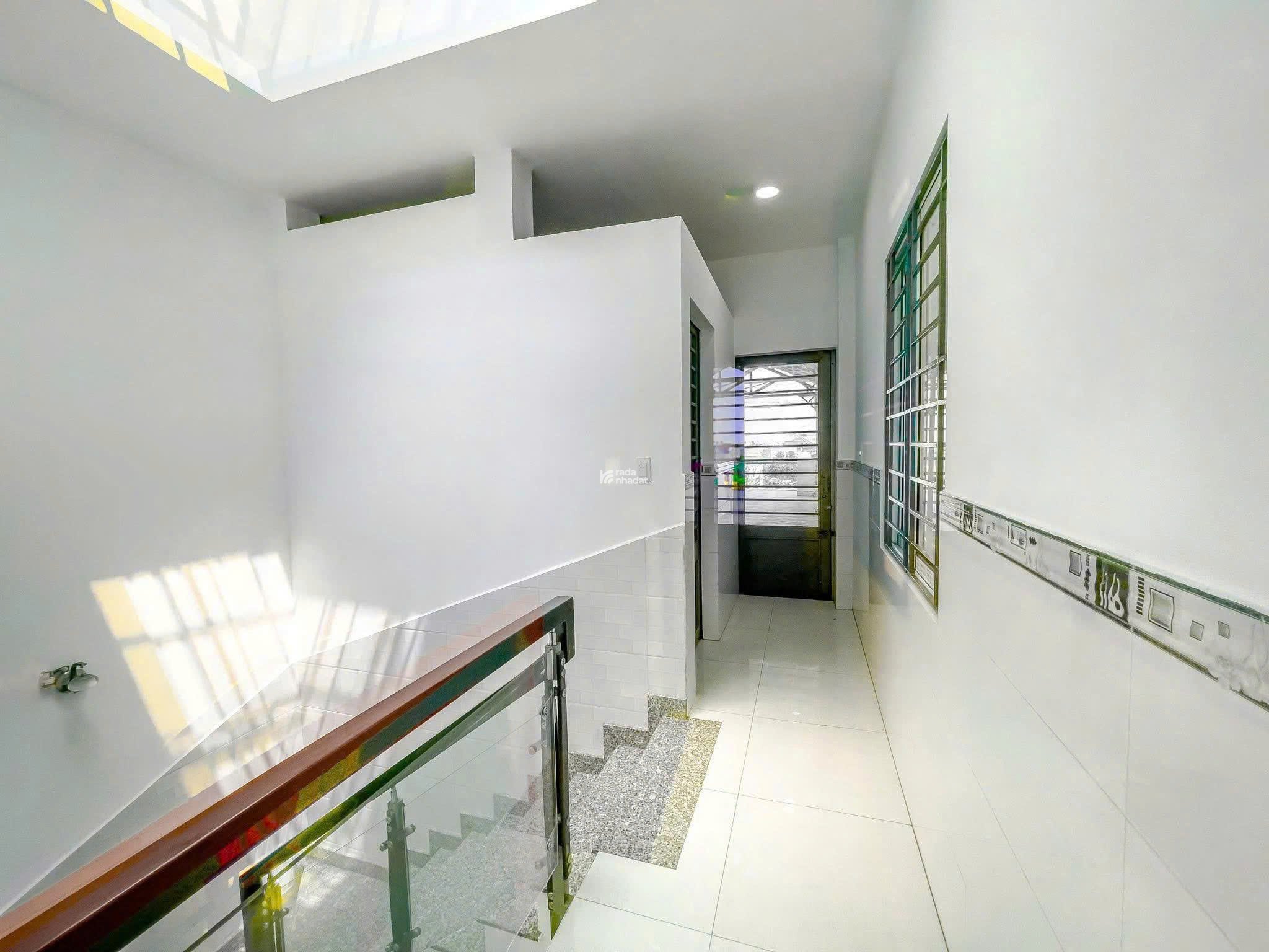 BÁN BIỆT THỰ PHỐ 6 TẦNG MẶT TIỀN HÀ HUY GIÁP, QUẬN 12