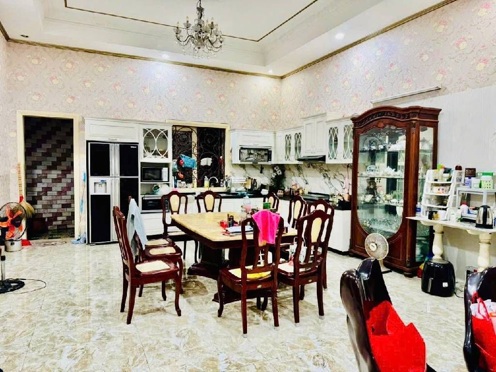 BIỆT THỰ 3 TẦNG - TRUNG TÂM BÌNH THẠNH - 268M2 (9 X 29) - GIÁ 33 TỶ THƯƠNG LƯỢNG.