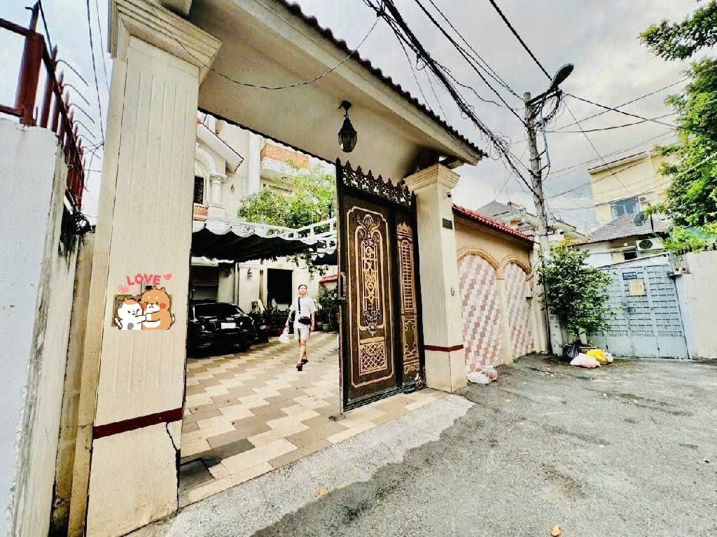 BIỆT THỰ 3 TẦNG - TRUNG TÂM BÌNH THẠNH - 268M2 (9 X 29) - GIÁ 33 TỶ THƯƠNG LƯỢNG.