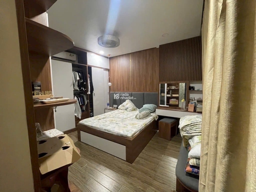  NHÀ ĐẸP 3 TẦNG - NGANG HIẾM CÓ HƠN 8M RỘNG LỚN - MẶT TIỀN XỊN KỀ BÊN PHÚ THỌ HOÀ -