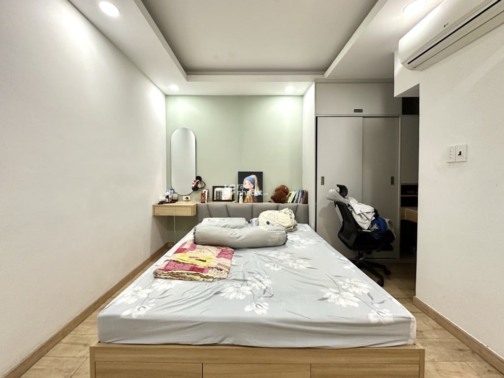 Hẻm 8m Ô tô Tránh Kinh Doanh sầm Uất - 64m2 - 4 Tầng - Nguyễn Xí P26 Bình Thạnh