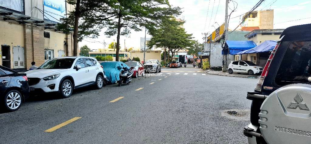 ĐẤT ĐƯỜNG THÍCH MẬT THỂ PHÙ HỢP XÂY THEO NHU CẦU - 186M - 8.5M x 18M - GIÁ 26 TỶ