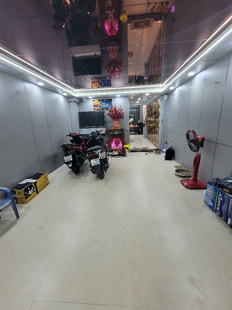 NHÀ 6 TẦNG MỚI ĐẸP - 72M2 - HẺM 8M - GẦN GA T3 & SIÊU THỊ EMART 