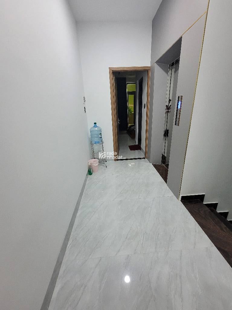 NHÀ 6 TẦNG MỚI ĐẸP - 72M2 - HẺM 8M - GẦN GA T3 & SIÊU THỊ EMART 