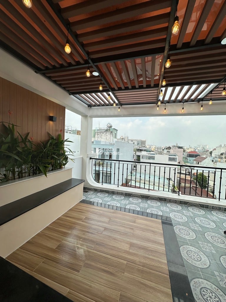 Bán Biệt Thự Phan Huy Ích - Ngang 6.8m Diện Tích  92m2 - Thang Máy - Chỉ Hơn 12 Đồng.