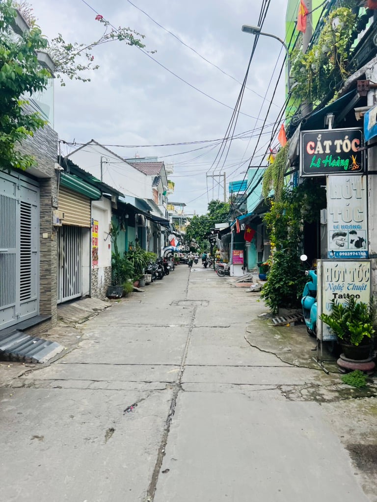  Đường 8B  Bình hưng hoà A Bình Tân  NHÀ HẺM THÔNG NGAY LÊ VĂN QUỚI ( 36m2 , 2 tầng ) 