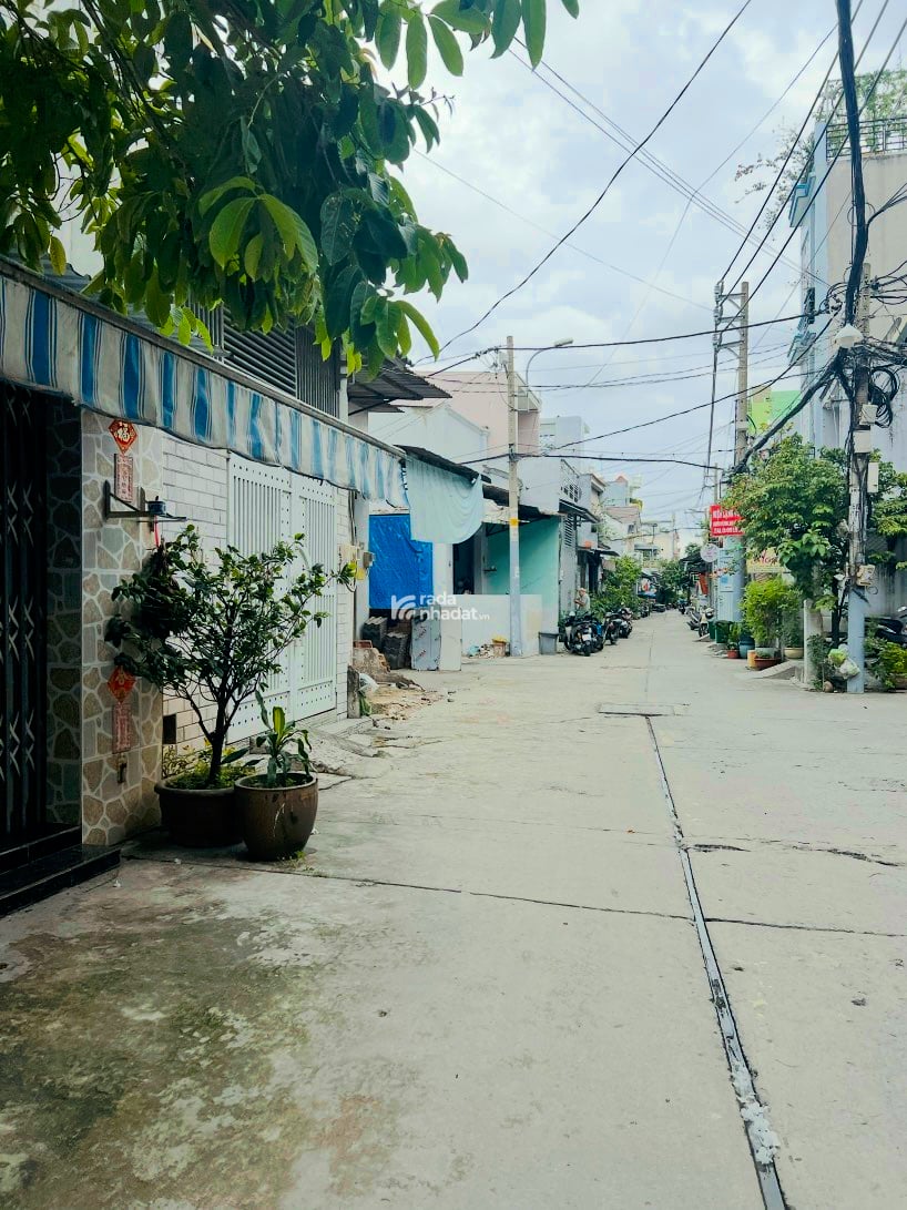  Đường 8B  Bình hưng hoà A Bình Tân  NHÀ HẺM THÔNG NGAY LÊ VĂN QUỚI ( 36m2 , 2 tầng ) 