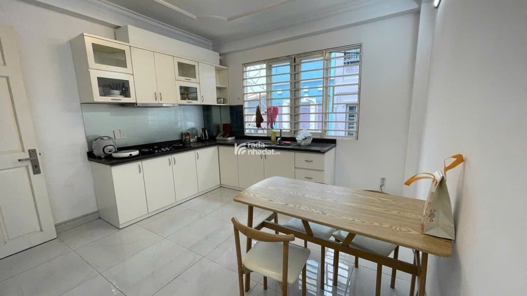 GÀ ĐẺ TRỨNG VÀNG- SIÊU PHẨM 2 MẶT TIỀN KINH DOANH QUẬN 3ĐANG LÀM CHDV DÒNG TIỀN CỰC ĐỈNH