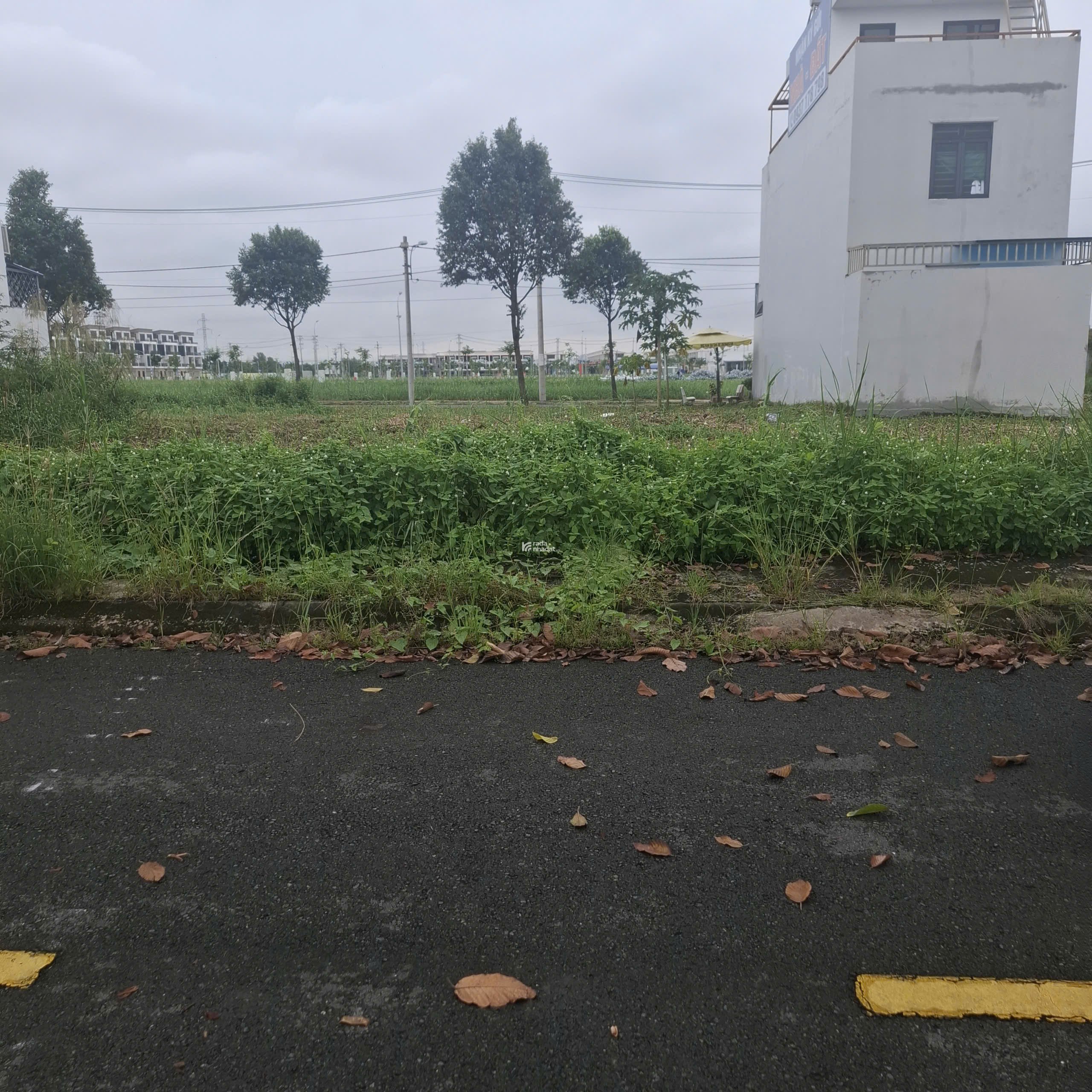 Chính chủ bán lô 80m2 thổ cư sổ đỏ tại Long Hậu, Cần Giuộc