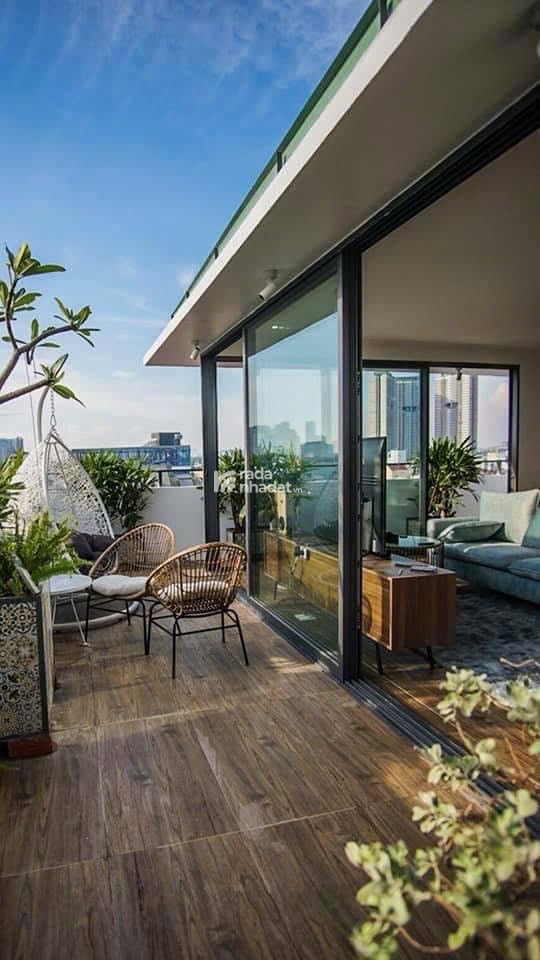 CĂN HỘ CAO CẤP VỚI 2PN,2WC VỚI BAN CÔNG VIEW TRIỆU ĐÔ TẠI QUẬN 2 GIAO THOA QUẬN 4,5,10