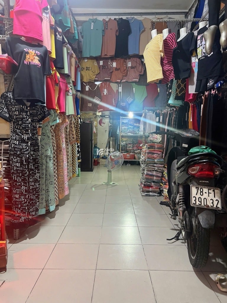 HẺM XE HƠI SÁT NHÀ, HỒNG LẠC, TÂN BÌNH, 63M2 TIỆN XÂY. GIẢM 350TR CHỈ 6T 