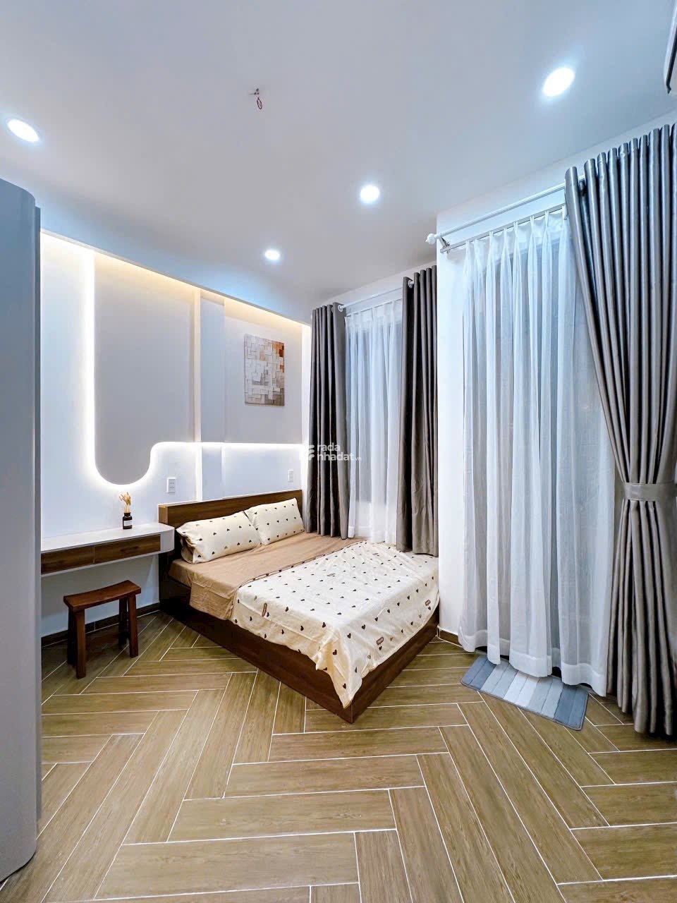 Bán nhà Hẻm Xe Tải Thích Quảng Đức DT 3,5 x 9m  2Tầng tiện Ở KD nhỏ/ VP