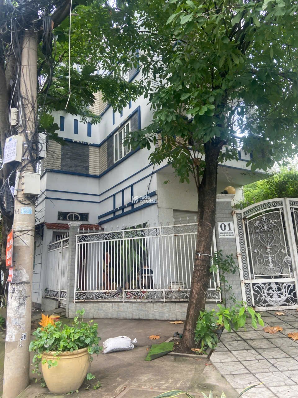 Cho thuê biệt góc 2 mặt tiền khu bên sông Sát Gigamall Thủ Đức