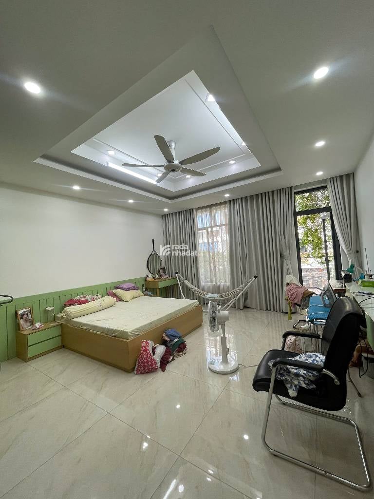 BÁN NHÀ MẶT TIỀN KHU VIP TÊN LỬA 95M2 13.X TỶ 5X19M LỀ 3M 3 TẦNG 