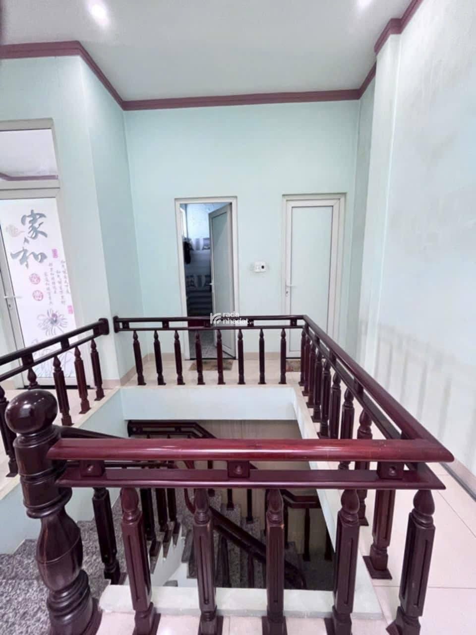 Cực phẩm nhà phố Phạm Ngũ Lão, sân đậu 8 ô tô