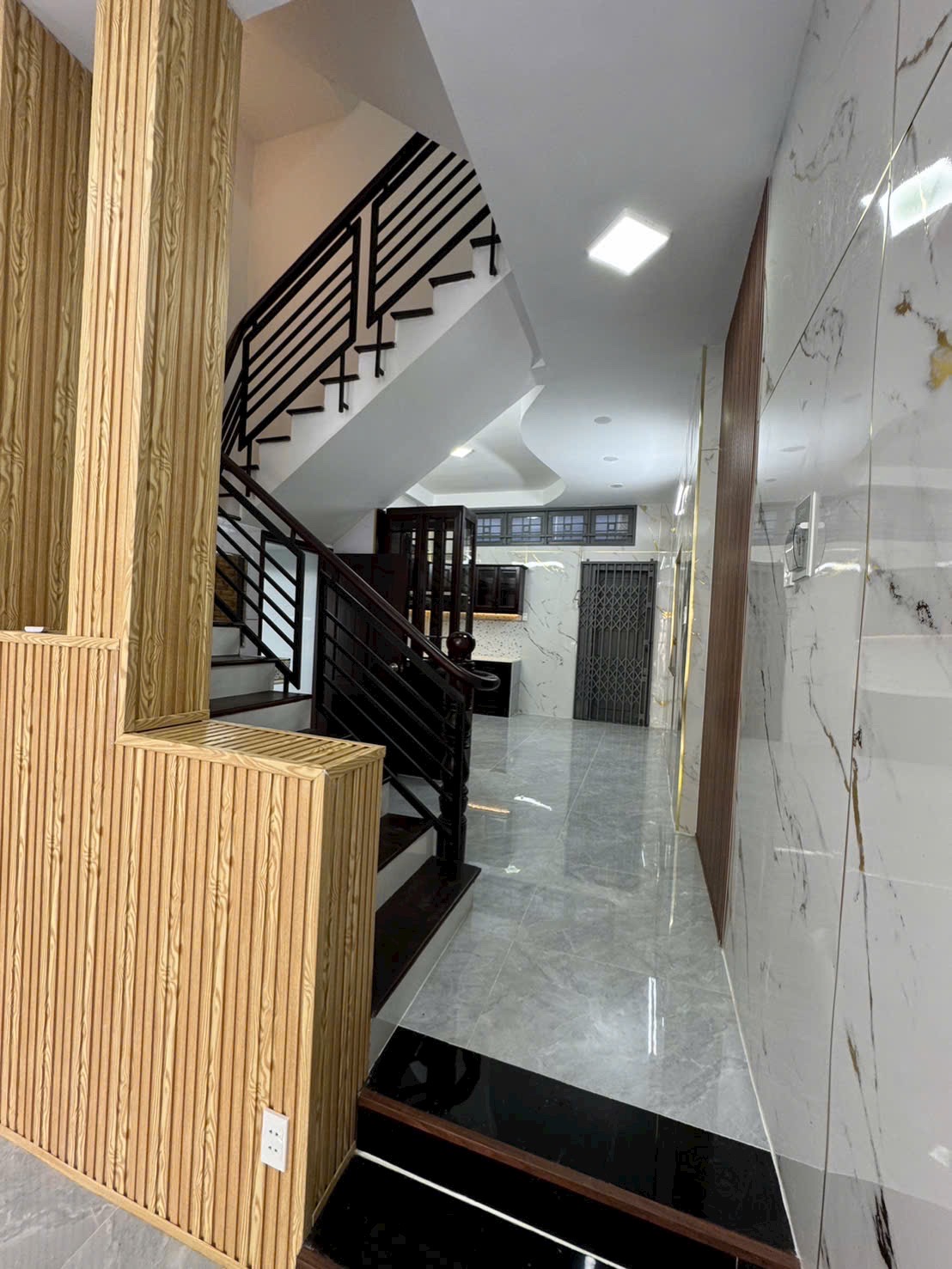 BÁN NHÀ MỚI MẶT TIỀN BÔNG SAO Q8