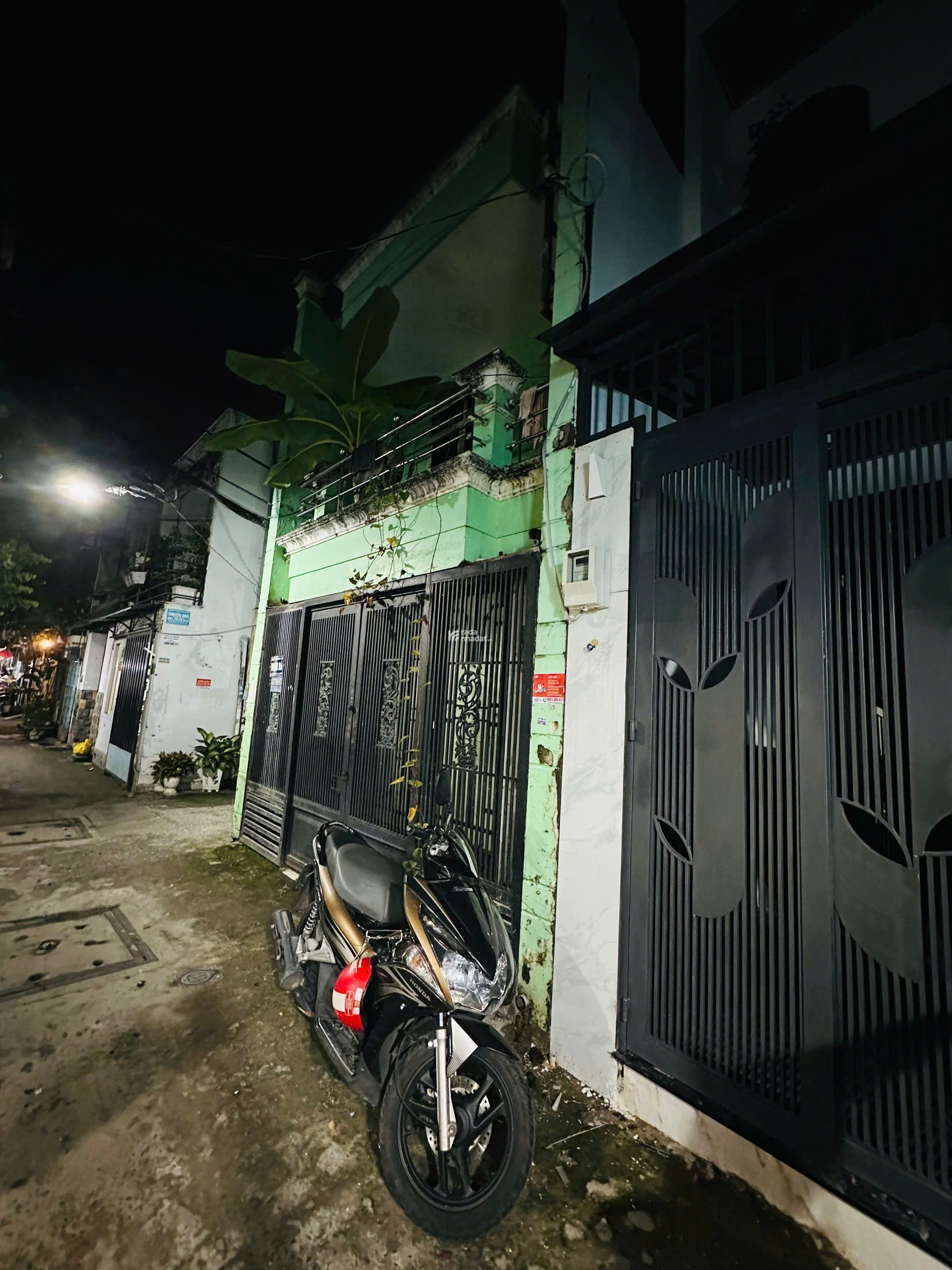 SIÊU PHẨM GIÁ RẼ. BÁN NHÀ 2 MẶT TIỀN, DIỆN TÍCH LỚN, TRUNG TÂM QUẬN GV