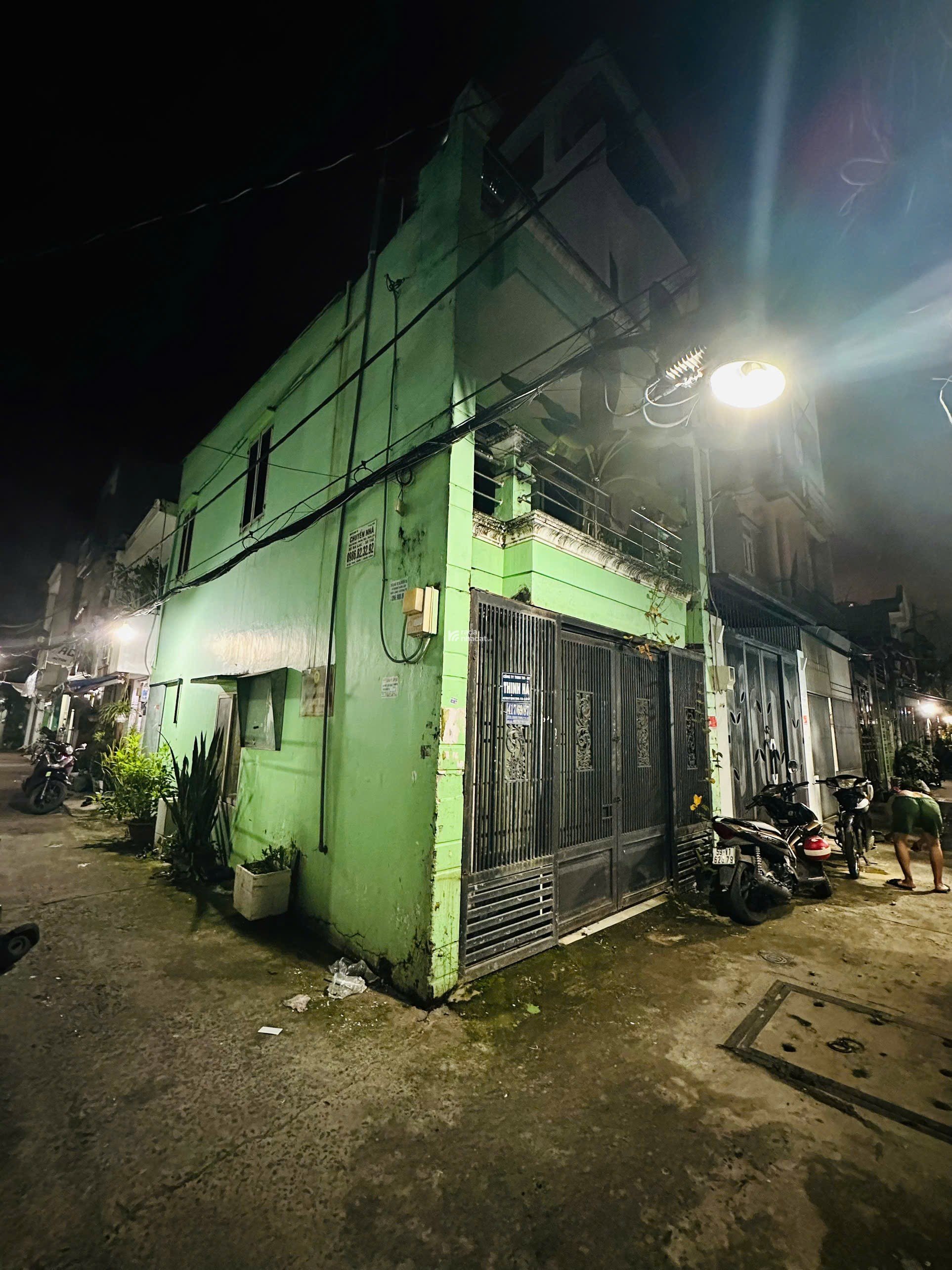 SIÊU PHẨM GIÁ RẼ. BÁN NHÀ 2 MẶT TIỀN, DIỆN TÍCH LỚN, TRUNG TÂM QUẬN GV