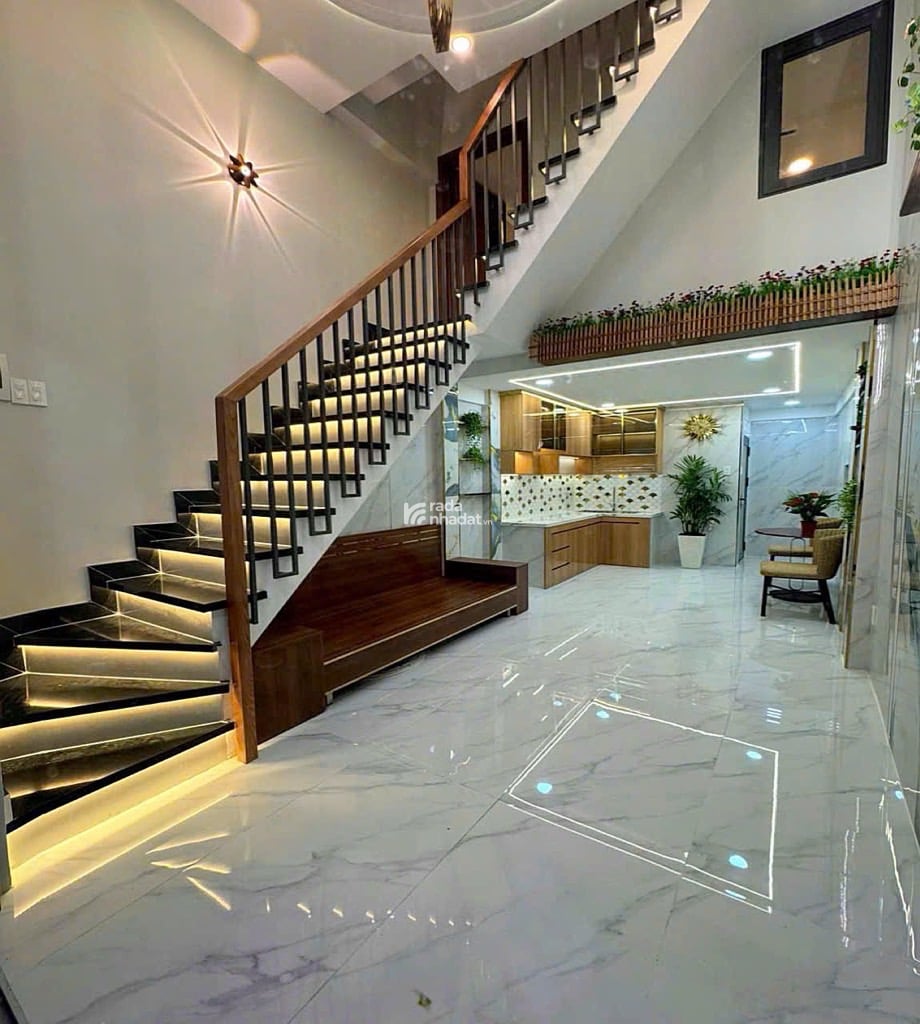 NHÀ ĐẸP NHƯ HOA HẬU, 3 TẦNG BÀ HOM, QUẬN 6 , GẦN CHỢ, GẦN AEON , GIÁ CHỈ 4,25 TỶ
