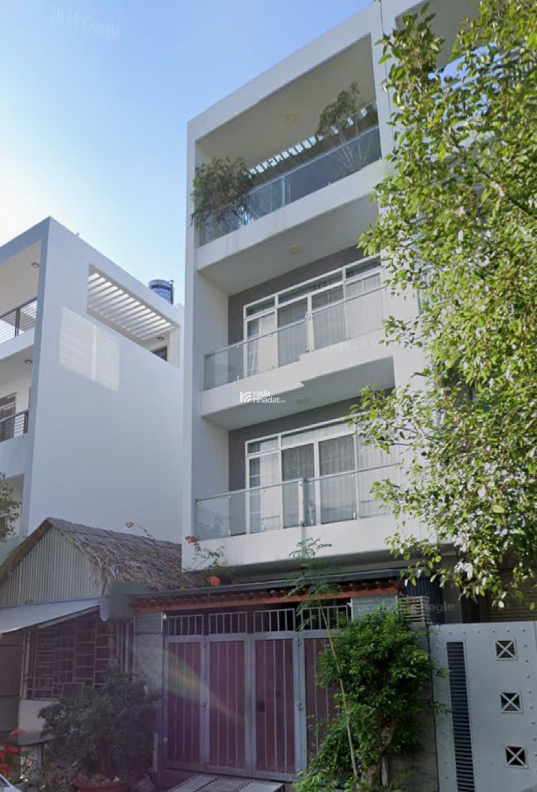 97.5m2 - Giá 16.5 tỷ - Đất đẹp nhà xịn mặt tiền đường số 1, Phú Mỹ, Q7
