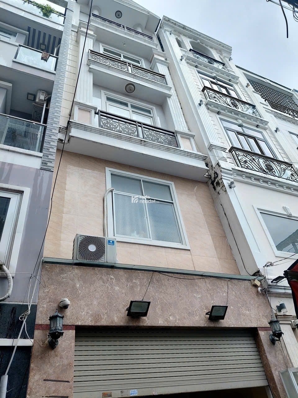 CÒN SÓT LẠI CĂN HỘ DỊCH VỤ CHU VĂN AN - HỢP ĐỒNG THUÊ 30TR - NHỈNH 8 TỶ