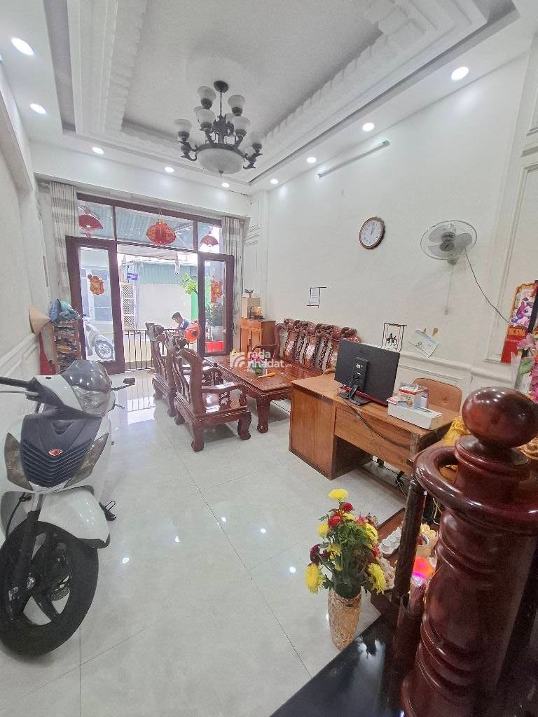 GIÁ RẺ. HẺM 4MTRẦN THỊ TRỌNG, TÂN BÌNH, 60M2 CÓ KC Ở NGAY. GIẢM 350TR CHỈ 9.7T 