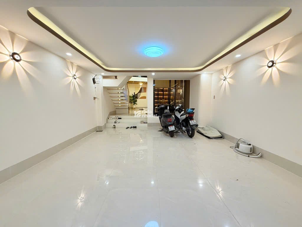 CHỦ BÁN NHÀ MỚI ĐẸP - HXH - PHƯỜNG 14 - GÒ VẤP - DTSD 72M2 - 5 TẦNG - KẾ EMART 2 - GIÁ 11 TỶ 500