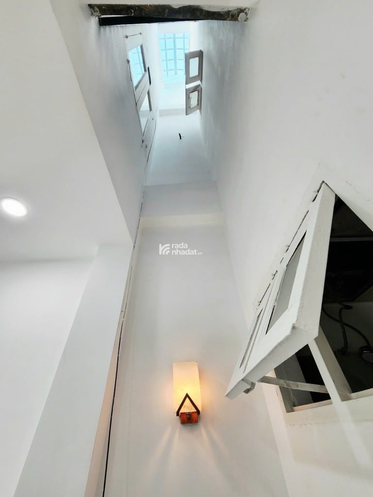 Bán Nhà 5 Tầng BTCT Tân Sơn Nhì gần Luỹ Bán Bích - Âu Cơ Tân Bình - Ngang gần 5M