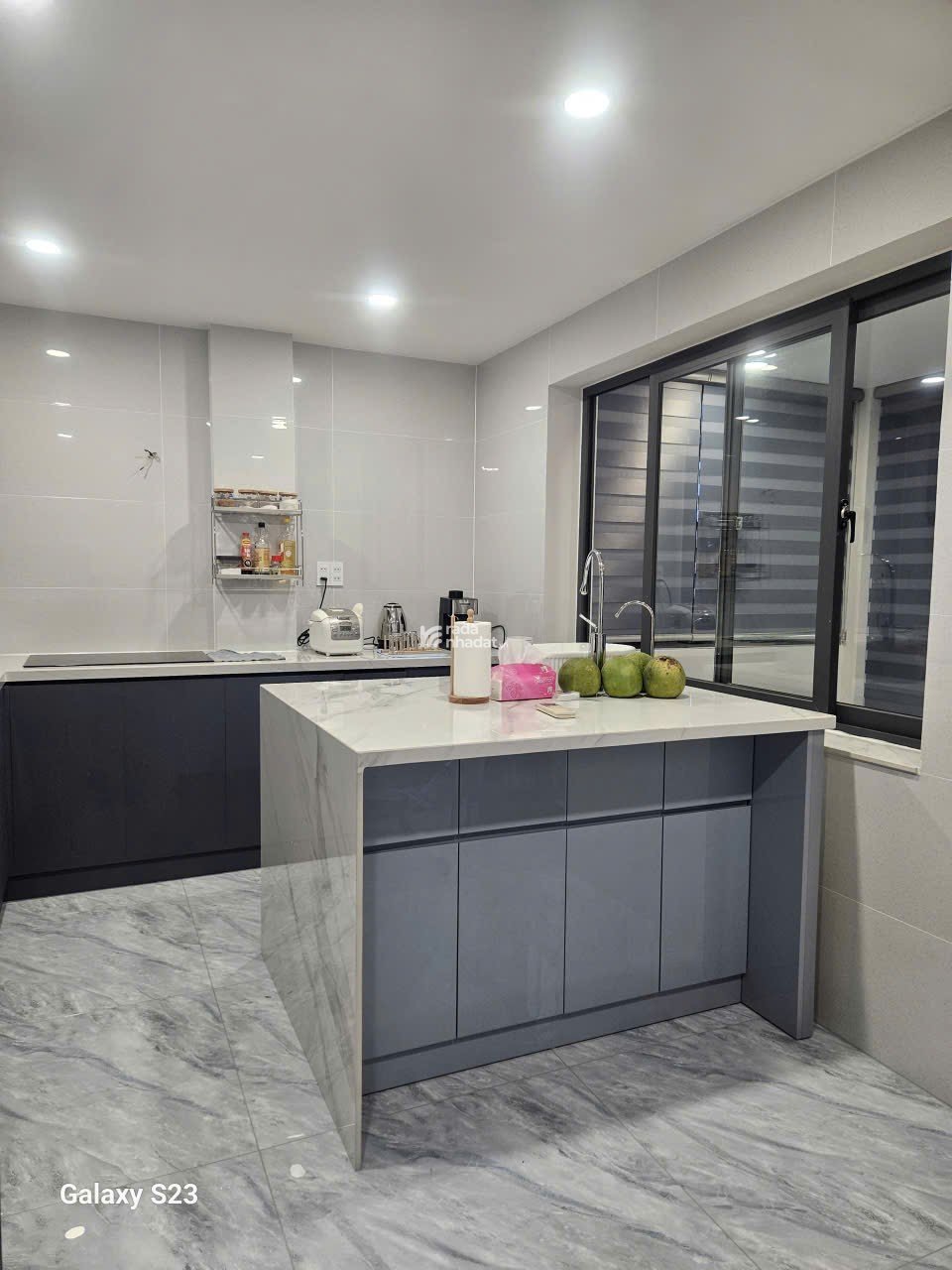 Phòng mới kẻng. cực đẹp.Khu vực cực kỳ thuận tiện đi lại Vào Trung tâm  Tp.