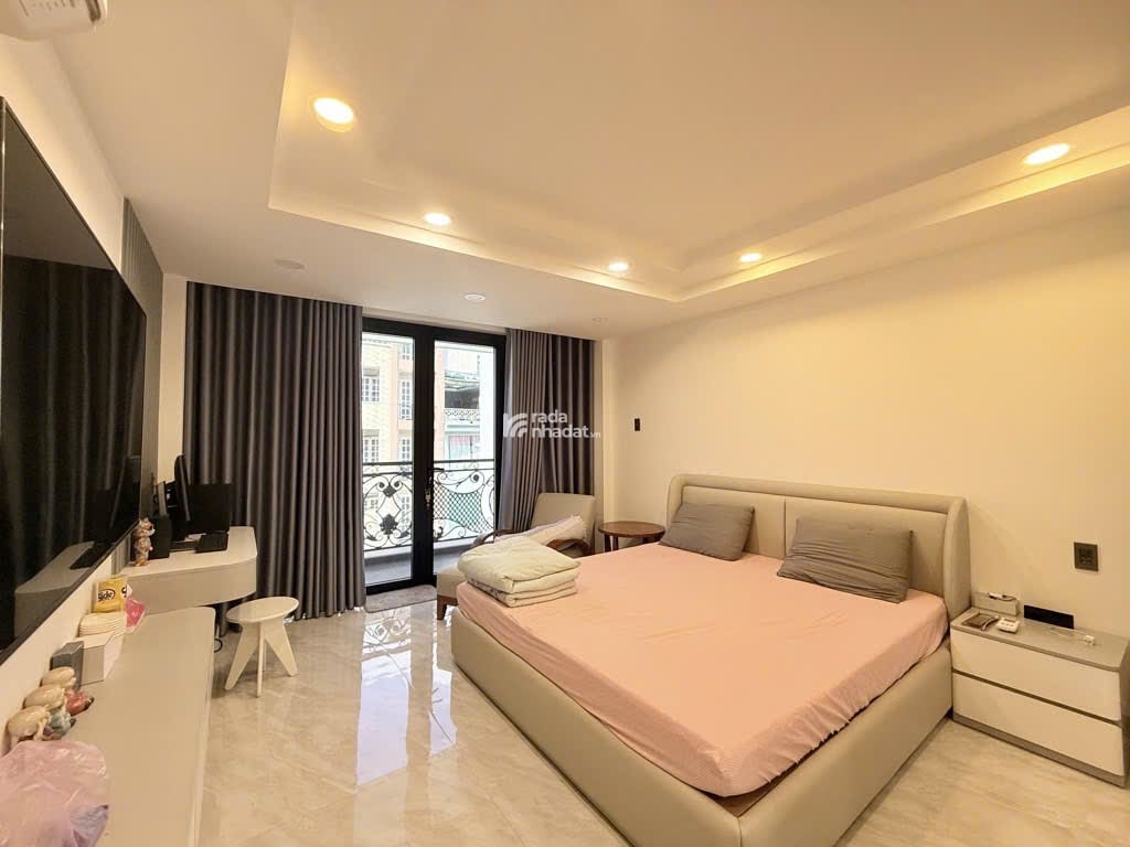 Mặt tiền kinh doanh Thích Quảng Đức P8  Phú Nhuận  4x15m  5 tầng  Giá 14.3 Tỷ