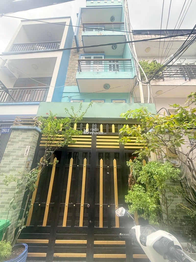 Bán Nhà HxH 5M LLQ kế bên Đầm Sen 43m2 5 Tầng lạc long quân p3 quận 11