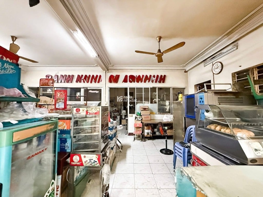 MT KINH DOANH LÊ TỰ TÀI, PHÚ NHUẬN, 4 TẦNG CÓ KC Ở NGAY. GIẢM 350TR CHỈ 17.3T 