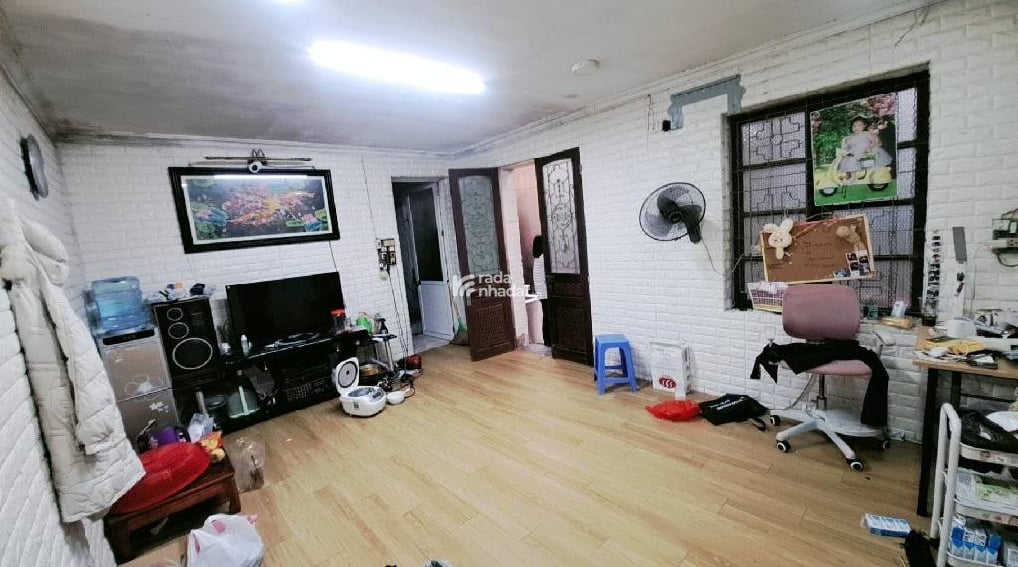 CẦU GIẤY - SỔ VUÔNG - NHÀ RỘNG - SÂN RỘNG - MẶT TIỀN KHỦNG - SÁT PHỐ - 174TR/M2